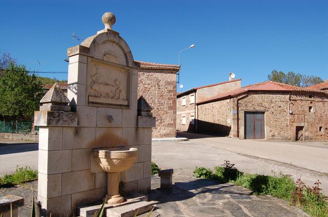 PINILLA DE LOS MOROS